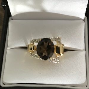 Daliglio Diamond and  Quartz size 7 ring